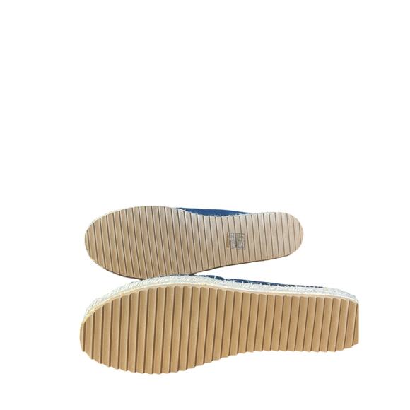 Karl Lagerfield Abby flat canvas shoe size 9.5B NWT - Picture 5 of 6